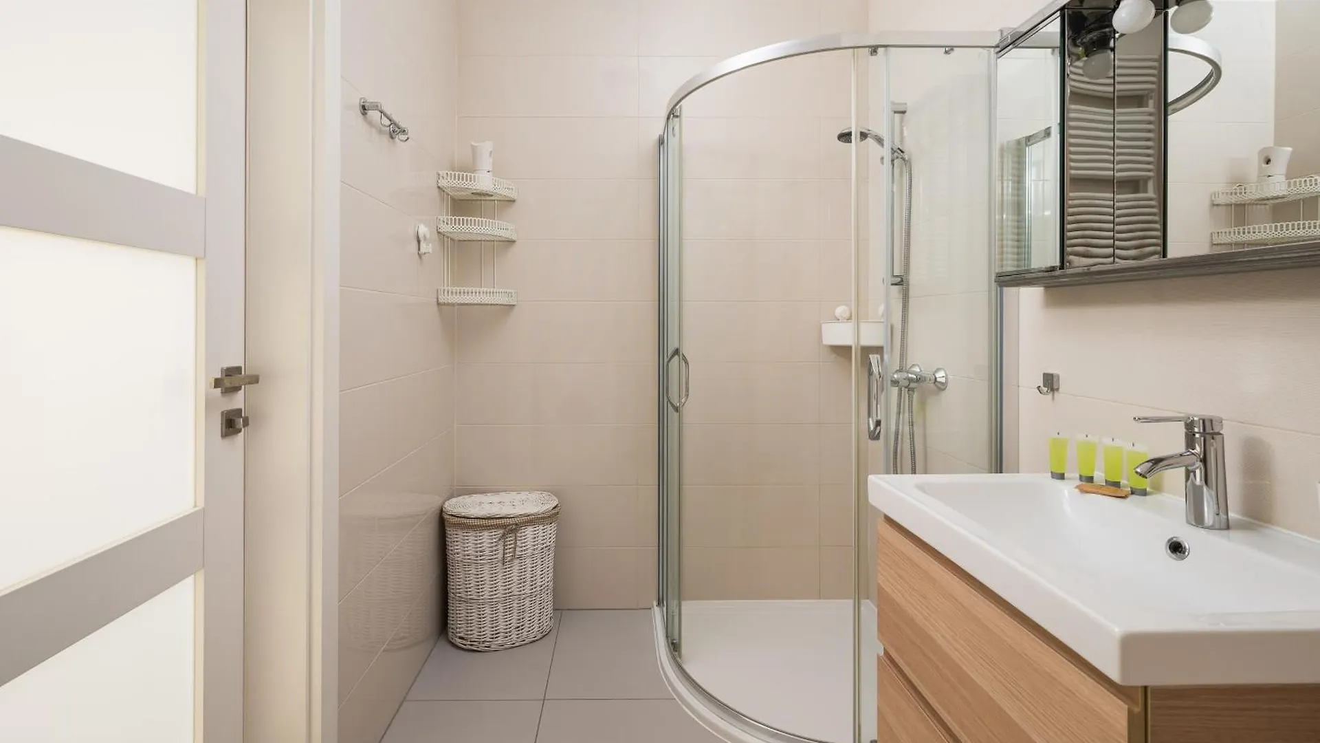 Jezioro Goclawskie Cosy Apartment Varsó